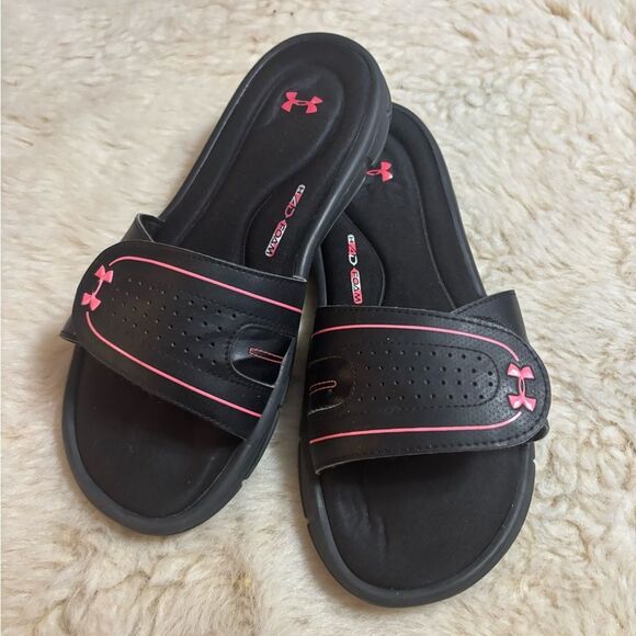 Under Armour Black Slides with Pink Logo - Picture 2 of 6